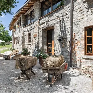 Farmház Cascina Mirandola